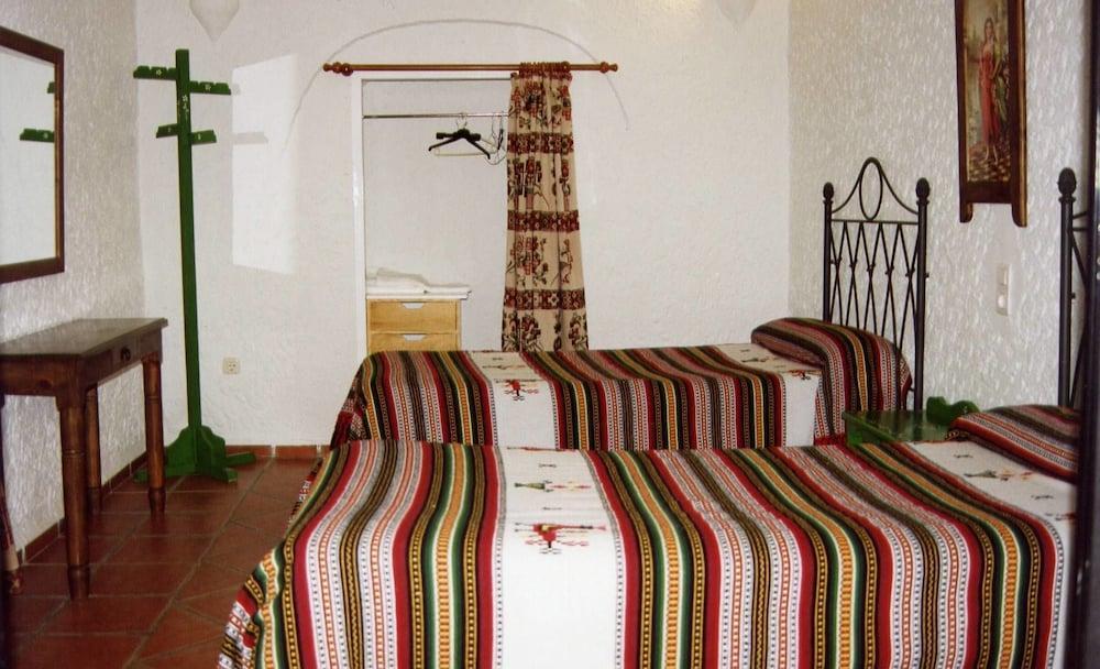 Cuevas Pedro Antonio De Alarcon Apartment Guadix Bagian luar foto