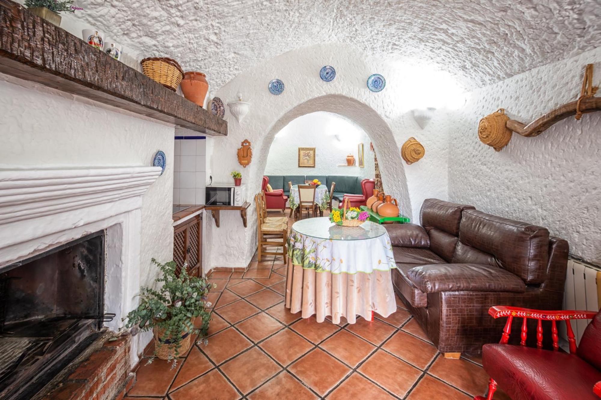 Cuevas Pedro Antonio De Alarcon Apartment Guadix Bagian luar foto