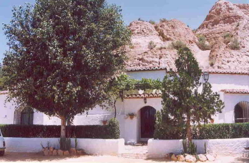 Cuevas Pedro Antonio De Alarcon Apartment Guadix Bagian luar foto